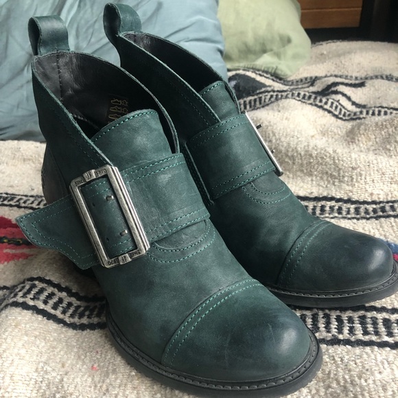 John Fluevog Shoes - John Fluevog East End Porter